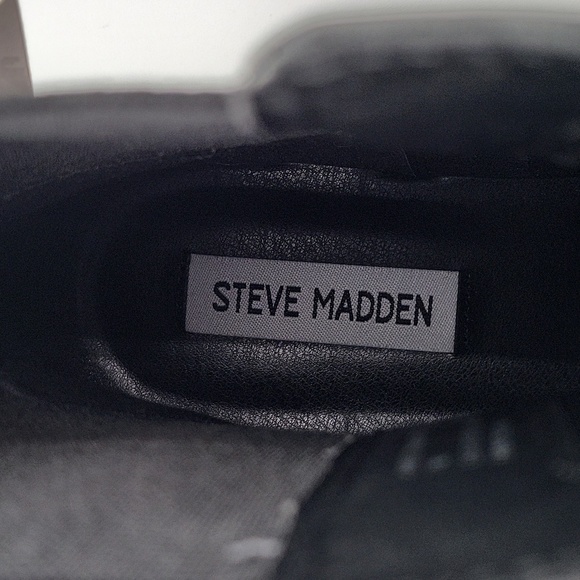 Steve Madden Women's Black Ankle Boots Size 7 NWT - Picture 8 of 10